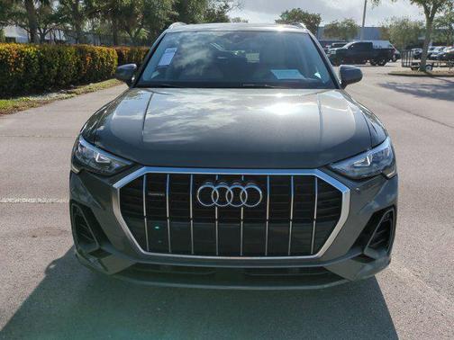 2020 Audi Q3 45 S line Premium
