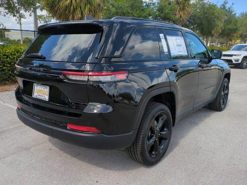 2025 Jeep Grand Cherokee Limited X