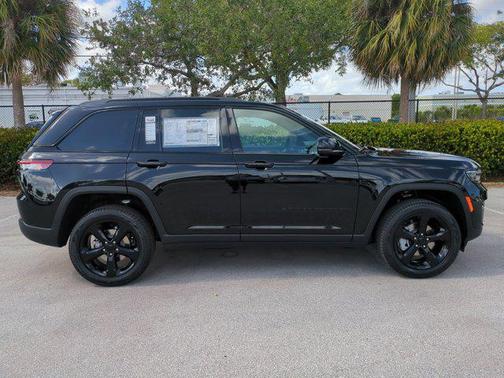 2025 Jeep Grand Cherokee Limited X