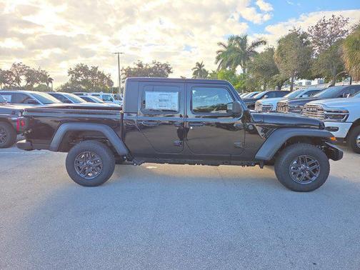 2026 Jeep Gladiator Sport S
