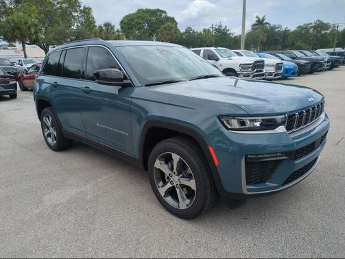 Steel Blue 2026 Jeep Grand Cherokee Limited