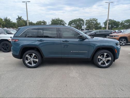 Steel Blue 2026 Jeep Grand Cherokee Limited