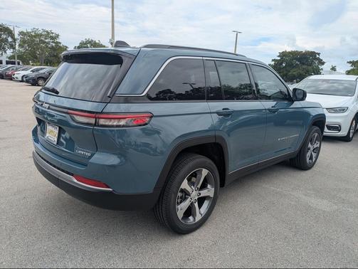 Steel Blue 2026 Jeep Grand Cherokee Limited