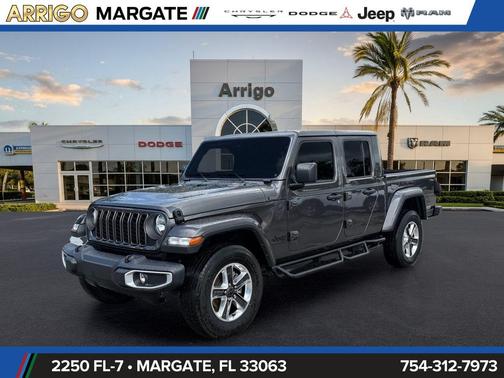 Granite Crystal Metallic Clearcoat 2024 Jeep Gladiator Sport S