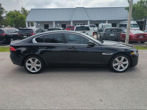 Black 2018 Jaguar XE 25t Prestige