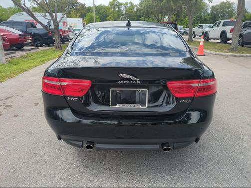 Black 2018 Jaguar XE 25t Prestige
