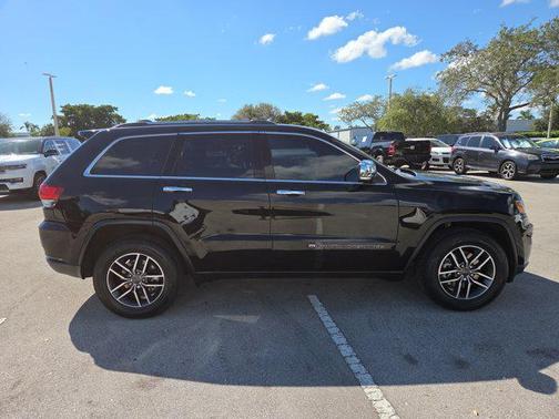2022 Jeep Grand Cherokee Limited