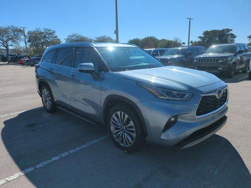 2021 Honda Pilot Touring 8-Passenger