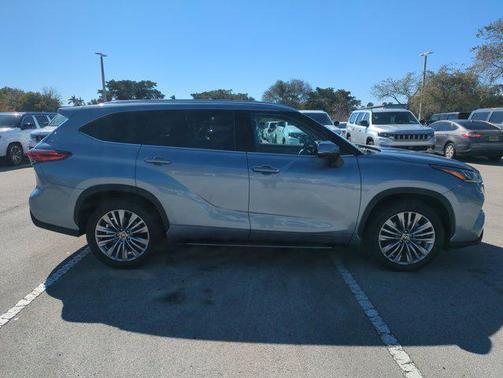 2021 Honda Pilot Touring 8-Passenger