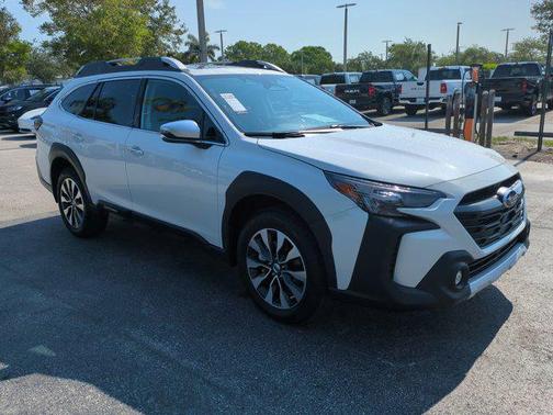 2025 Subaru Outback Touring XT
