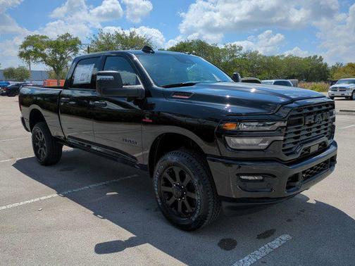 2025 RAM 2500 Big Horn Crew Cab 4x4 6'4' Box