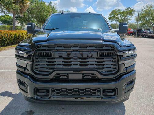 2025 RAM 2500 Big Horn Crew Cab 4x4 6'4' Box