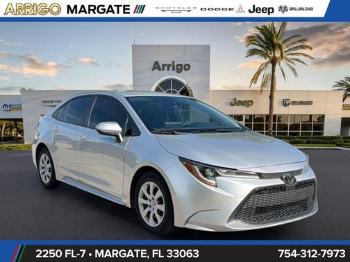 Classic Silver Metallic 2021 Toyota Corolla LE