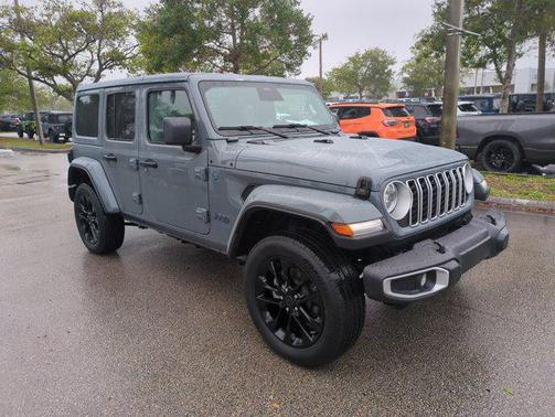 2025 Jeep Wrangler 4xe Sahara