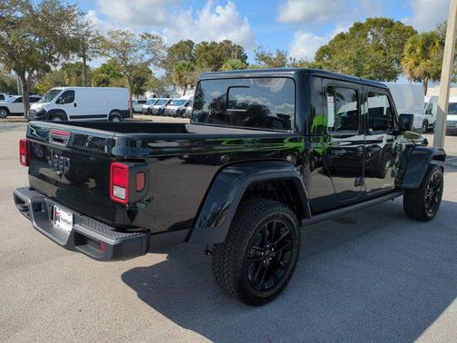 2025 Jeep Gladiator Nighthawk