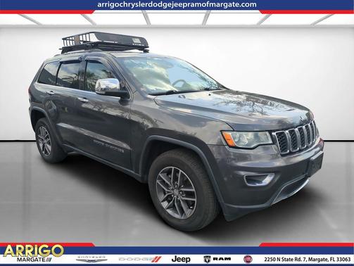 Granite Crystal Metallic Clearcoat 2017 Jeep Grand Cherokee Limited