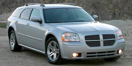 Midnight Blue Pearlcoat 2006 Dodge Magnum RT