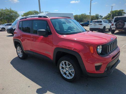 Colorado Red Clearcoat 2023 Jeep Renegade Latitude