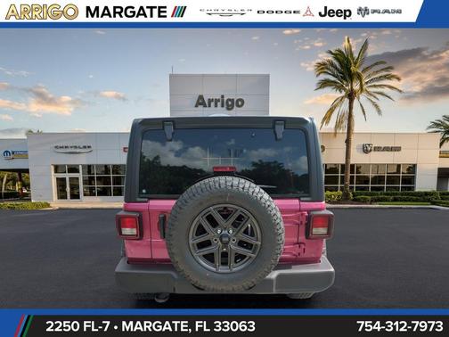 Tuscadero Pearlcoat 2026 Jeep Wrangler Sport S