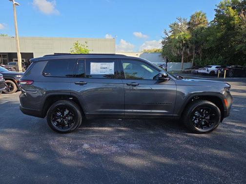 2025 Jeep Grand Cherokee L Altitude