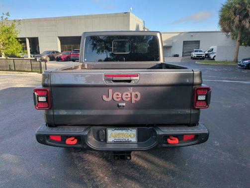 2025 Jeep Gladiator Mojave X