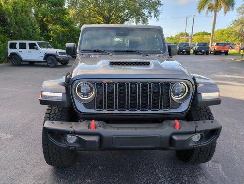 2025 Jeep Gladiator Mojave X