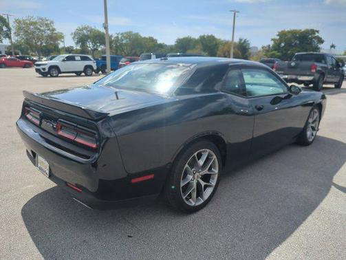 2022 Dodge Challenger GT
