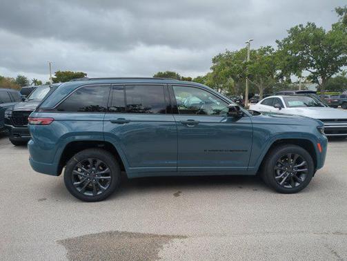Steel Blue 2026 Jeep Grand Cherokee Limited