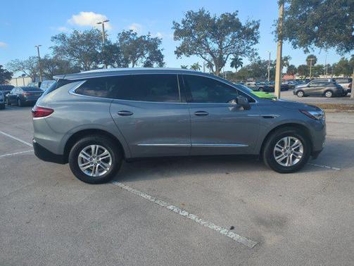 2021 Buick Enclave FWD Essence