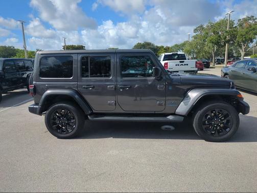 Granite Crystal Metallic Clearcoat 2025 Jeep Wrangler 4xe Sahara