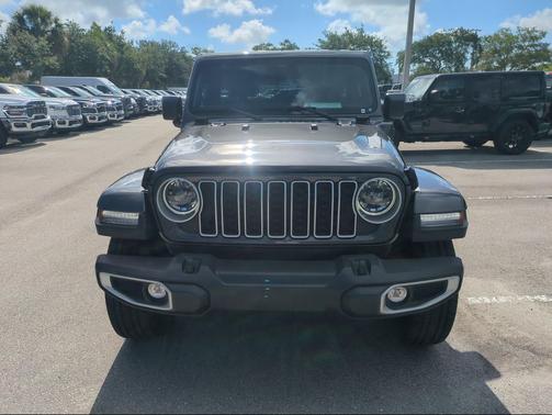 Granite Crystal Metallic Clearcoat 2025 Jeep Wrangler 4xe Sahara
