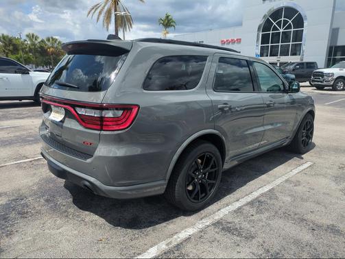 DB Black Clearcoat 2026 Dodge Durango GT Premium AWD HEMI V8