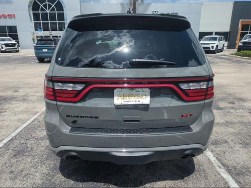 DB Black Clearcoat 2026 Dodge Durango GT Premium AWD HEMI V8