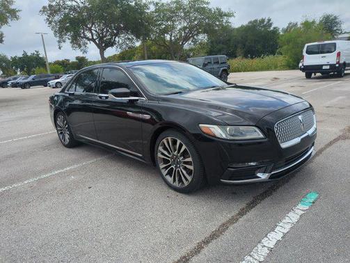 Black 2017 Lincoln Continental Reserve