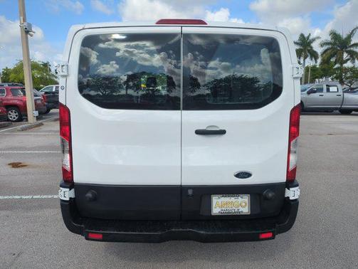 Oxford White 2017 Ford Transit-150 Base