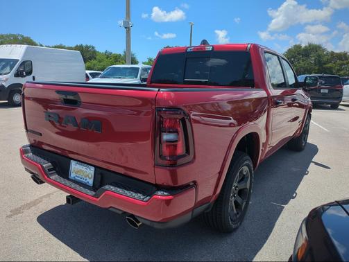 Molten Red Pearlcoat 2026 RAM 1500 Big Horn/Lone Star