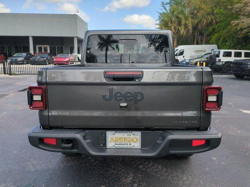 2025 Jeep Gladiator High Tide