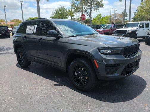 2025 Jeep Grand Cherokee Altitude