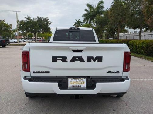 2025 RAM 3500 Laramie Crew Cab 4x4 8' Box