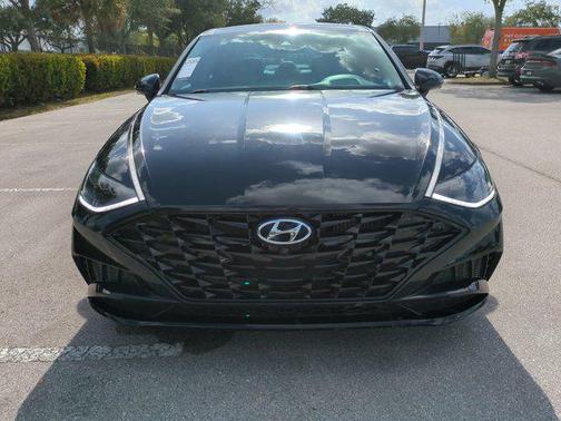 2021 Hyundai SONATA Limited