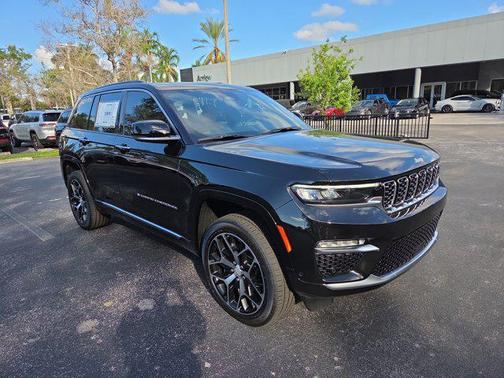 2025 Jeep Grand Cherokee Summit