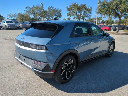 2022 Hyundai IONIQ 5 SE