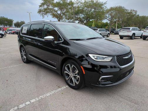 2026 Chrysler Pacifica L