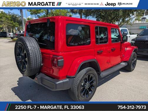 Firecracker Red Clearcoat 2025 Jeep Wrangler 4xe Sahara