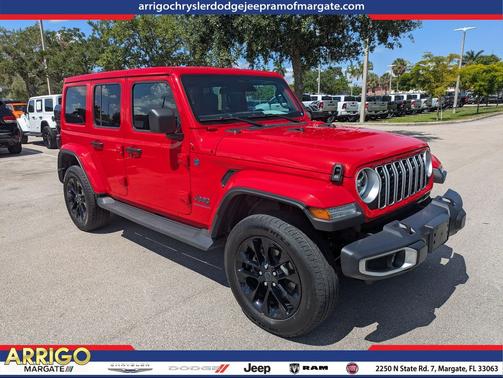 Firecracker Red Clearcoat 2025 Jeep Wrangler 4xe Sahara