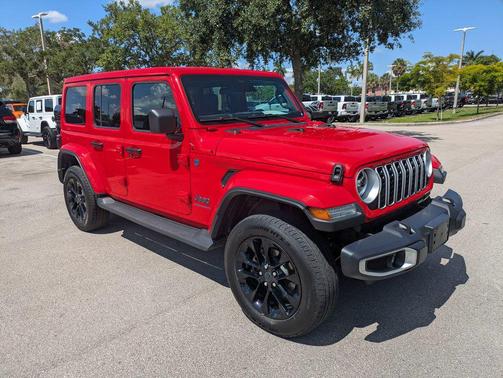 Firecracker Red Clearcoat 2025 Jeep Wrangler 4xe Sahara
