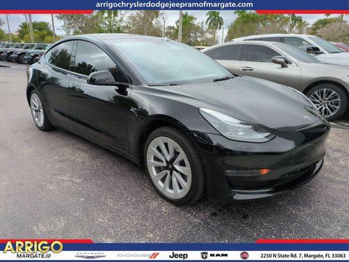 2022 Tesla Model 3 Long Range