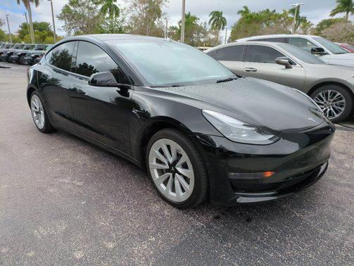2022 Tesla Model 3 Long Range