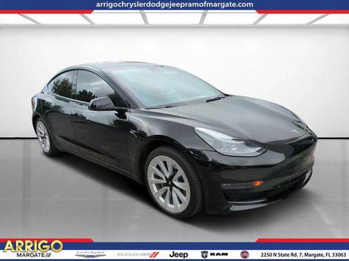 2022 Tesla Model 3 Long Range