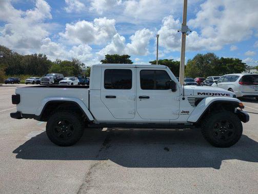 2021 Jeep Gladiator Mojave 4X4